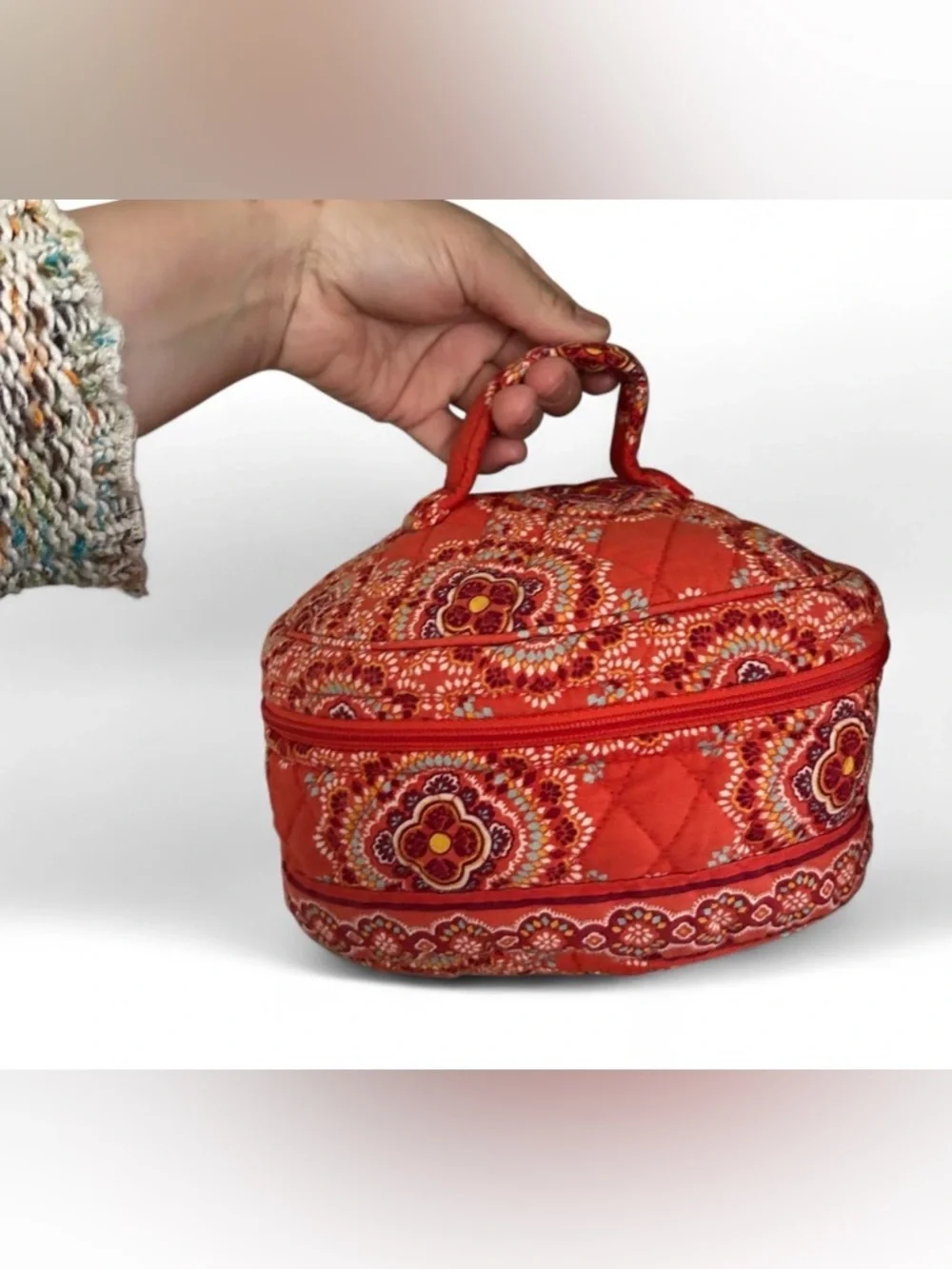 Vera Bradley Circular Cosmetic Travel Red Case